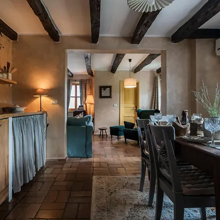 فيلة Boljuncica *