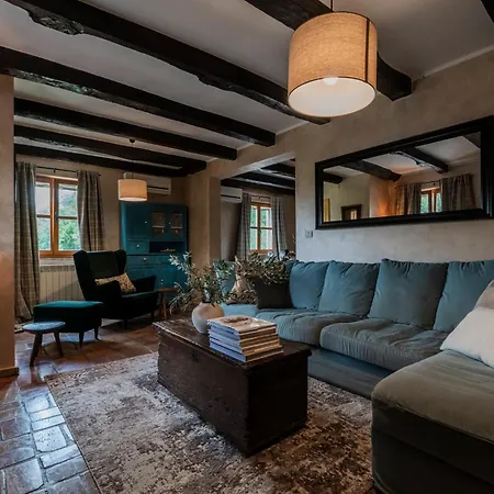 Boljuncica فيلة *